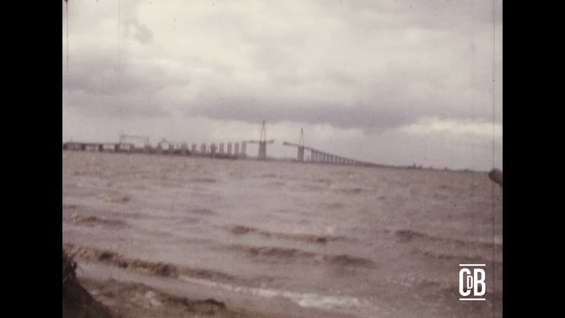 Pont sur l'estuaire 1975 (Le)