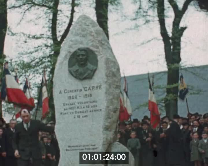 Faouët - Inauguration du monument Corentin Carré (Le)