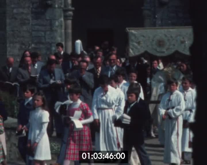 Landudec, procession du Saint-Sacrement