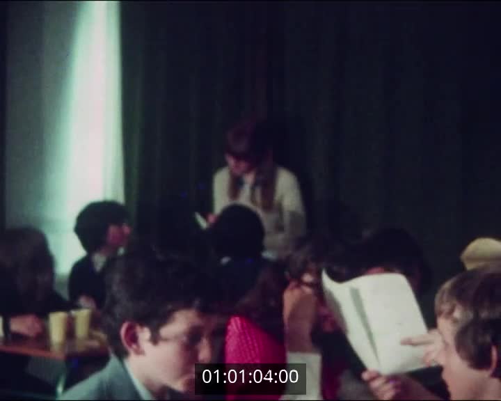 Films scolaires de Quimper - Collège St Mathieu - 5ème 4 - Drôle de diner