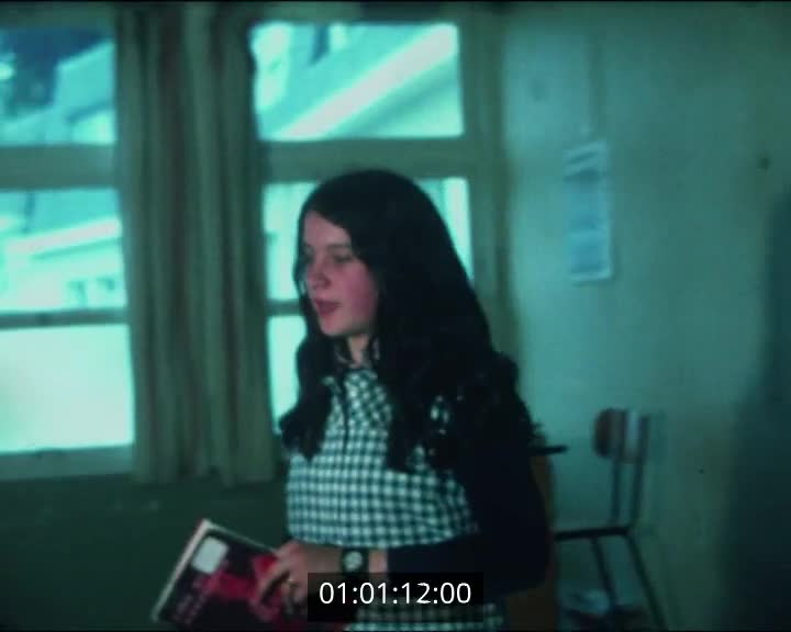Films scolaires de Quimper - Collège St Mathieu - 5ème 5 - Fille perdue
