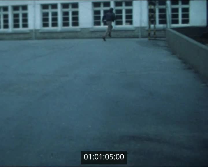 Films scolaires de Quimper - Collège La Sablière - 4ème 4 - Evadé dans l'école