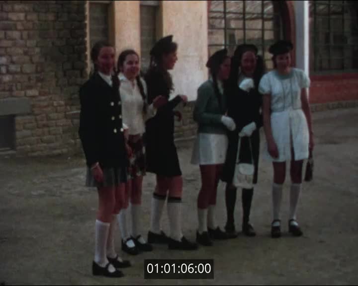 Films scolaires de Quimperlé - Collège Kerbertrand -3ème A (3) - "Oh les filles"